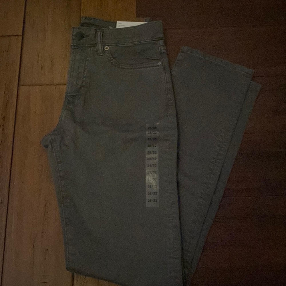 American Eagle Men Jeans!! Size 28/32